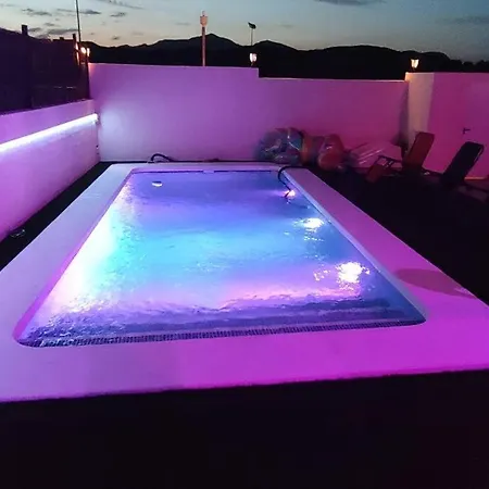 Adosado Con Piscina A 10 Minutos De 度假居 阿利坎特