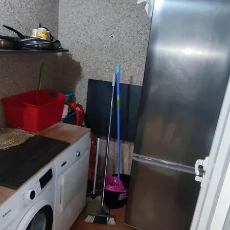 Adosado Con Piscina A 10 Minutos De 阿利坎特