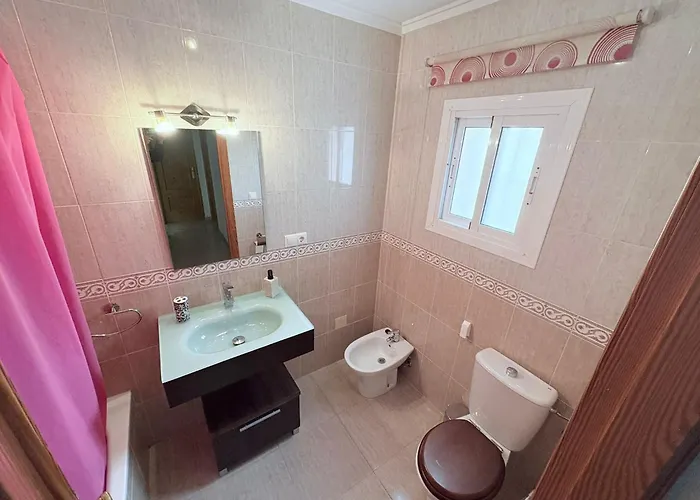 Adosado Con Piscina A 10 Minutos De Alicante