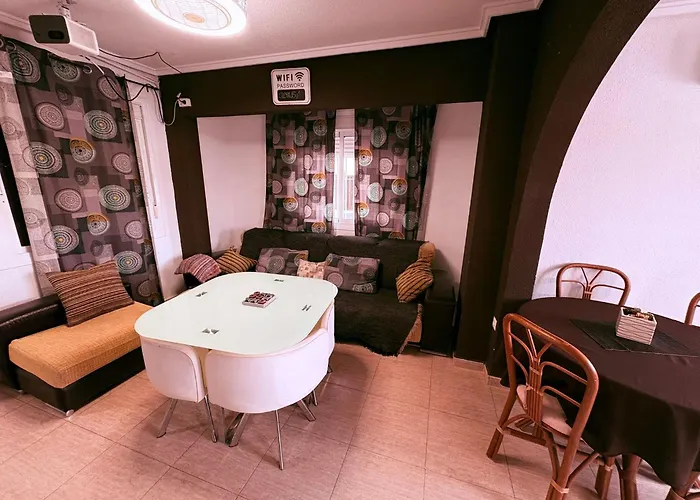 Adosado Con Piscina A 10 Minutos De Casa vacanze *